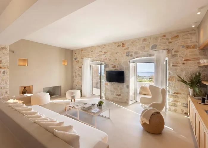 Caelia Willa Santa Maria (Paros)